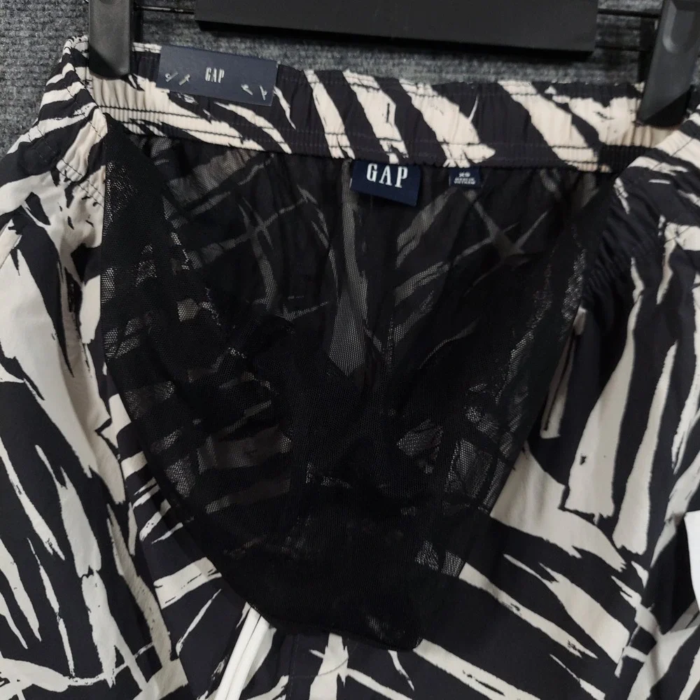 Gap Swim Shorts Mens XS Black White Abstract 6